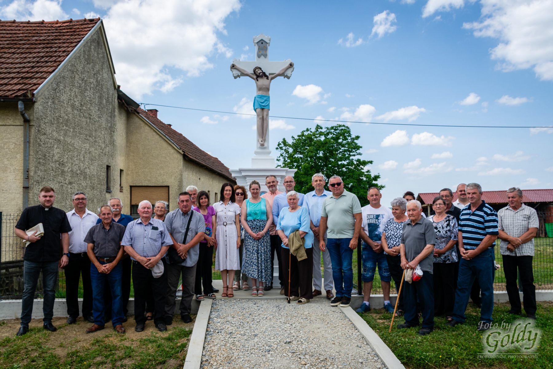 Pročitajte više o članku Svečano otvorenje i posvećivanje obnovljenog križa u Lasovcu